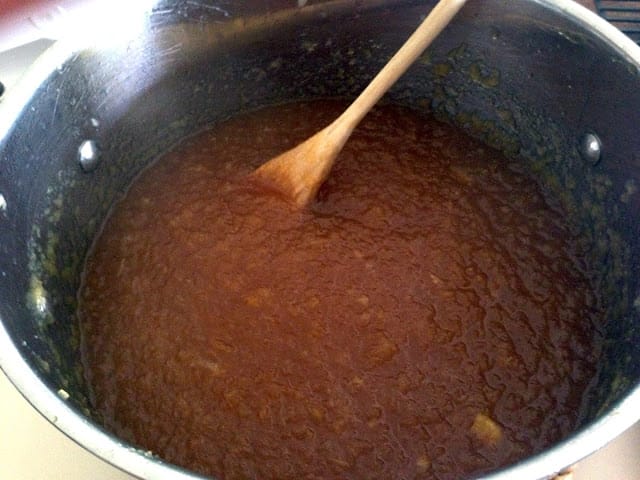 A Lapful of Apples and Caramel Apple Jam