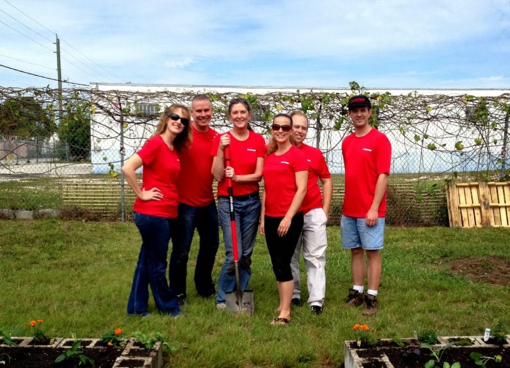 Me (Noelle Johnson), Matt Mattus, Helen Yoest, Amy Andrychowicz, Steve Asbell and Dave Townsend - the 'Saturday6'